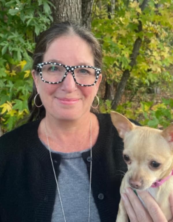 Wendi Lilly-Bare DVM