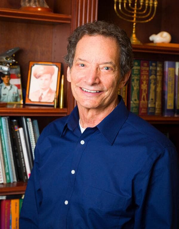 L. Austin Strauch DVM