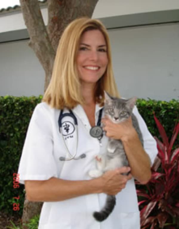 Maria Alvey DVM