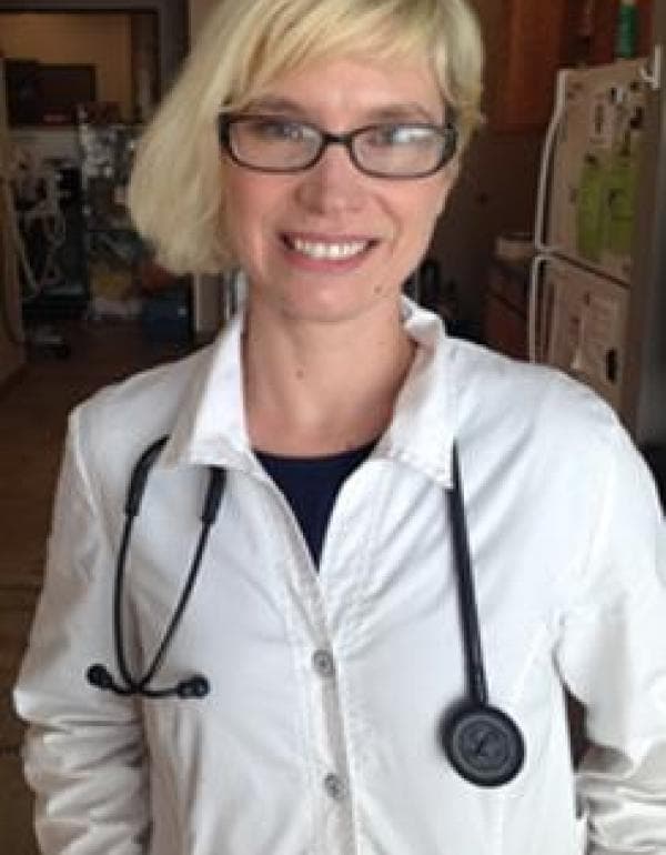 Kirsten Hentz DVM