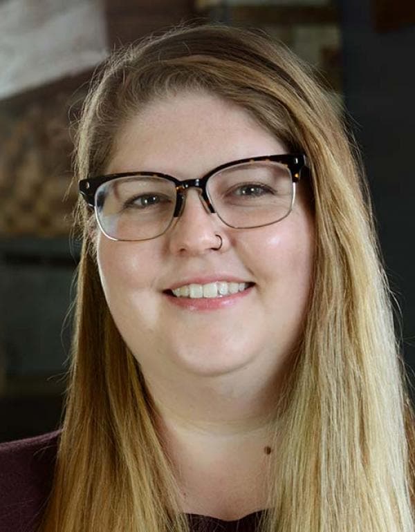 Emily Deutsch DVM