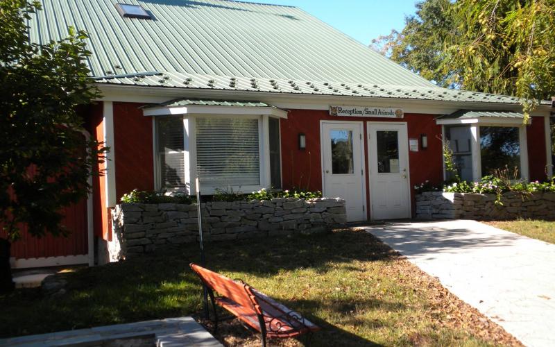 Find Pet Care Information and Veterinarians in South-wethersfield, Connecticut Find Pet Care Information and Veterinarians in South-wethersfield, Connecticut