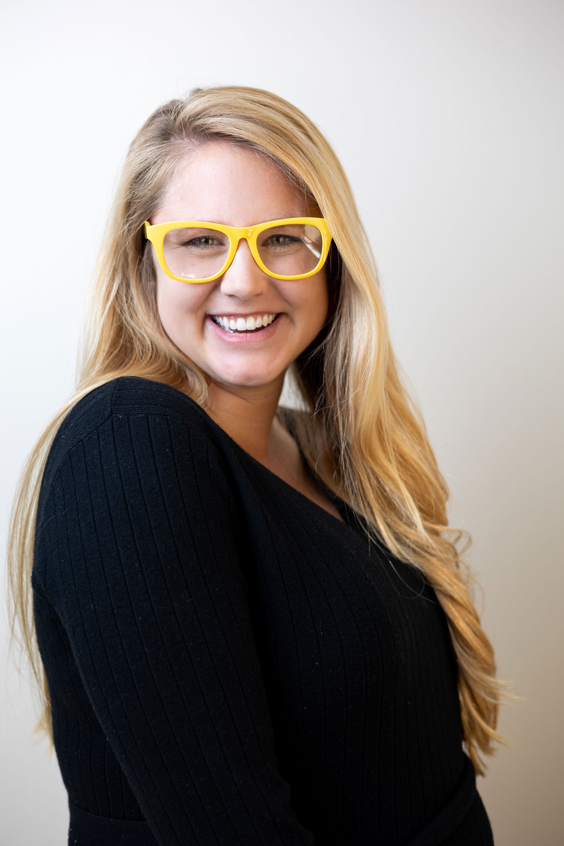 Morgan - Social Media Manager GeniusVets Morgan - Social Media Manager GeniusVets